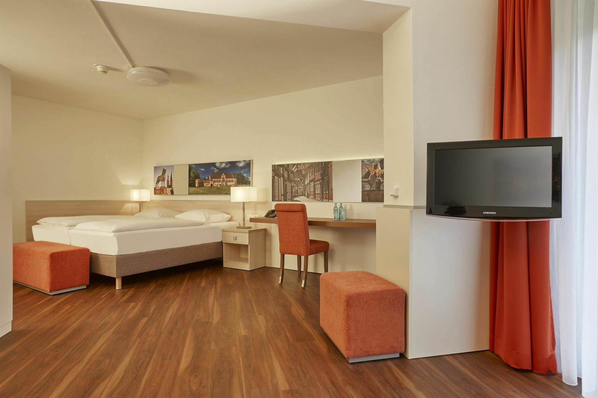 Plaza Inn Goslar Extérieur photo